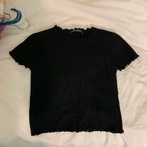 Black Lettuce-edge Top